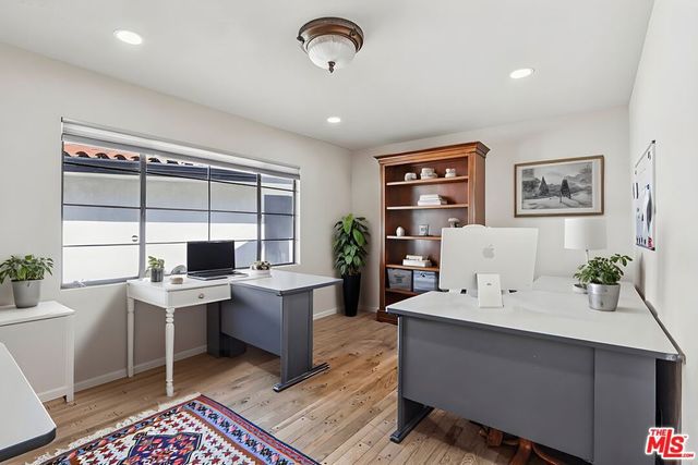 1821 Calle Petaluma, Thousand Oaks, CA 91360