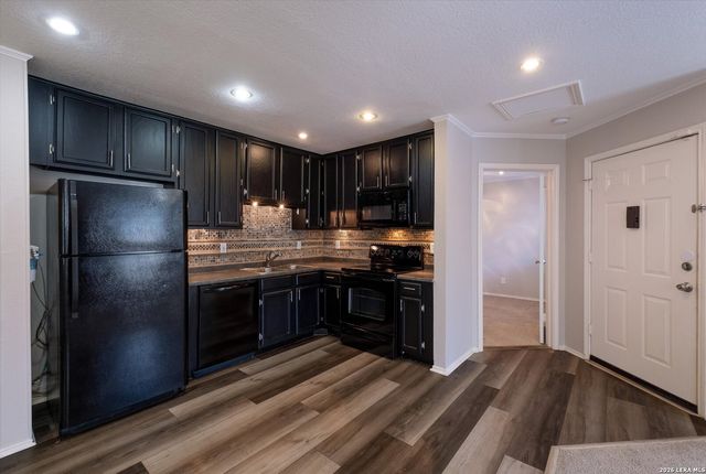 4803 Hamilton Wolfe Rd Apt 905, San Antonio, TX 78229