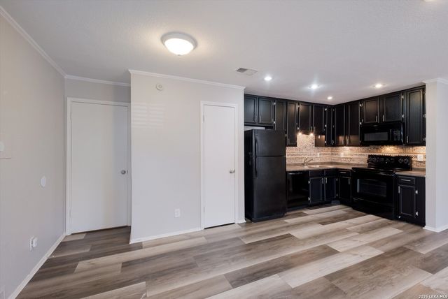 4803 Hamilton Wolfe Rd Apt 905, San Antonio, TX 78229