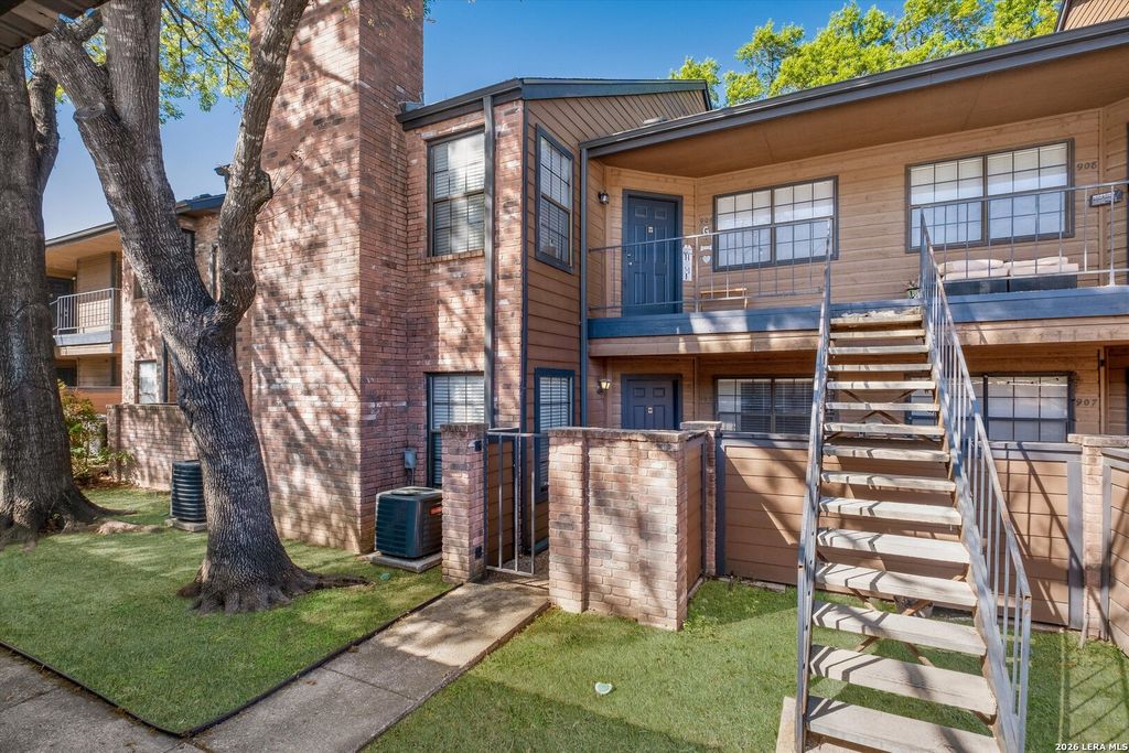 4803 Hamilton Wolfe Rd Apt 905, San Antonio, TX 78229