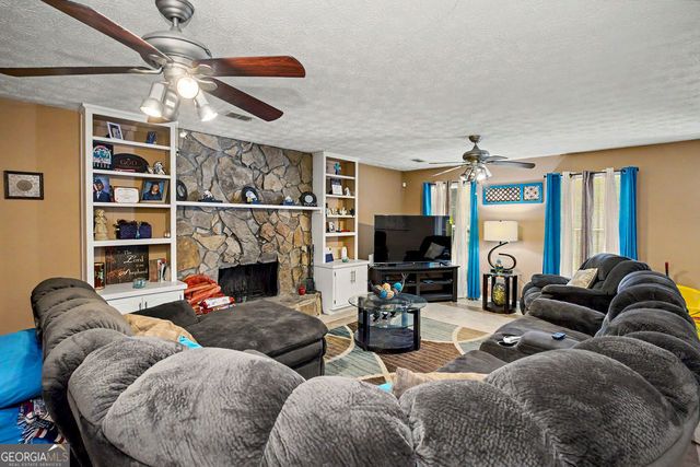 375 Wesley Park Drive, Jonesboro, GA 30238