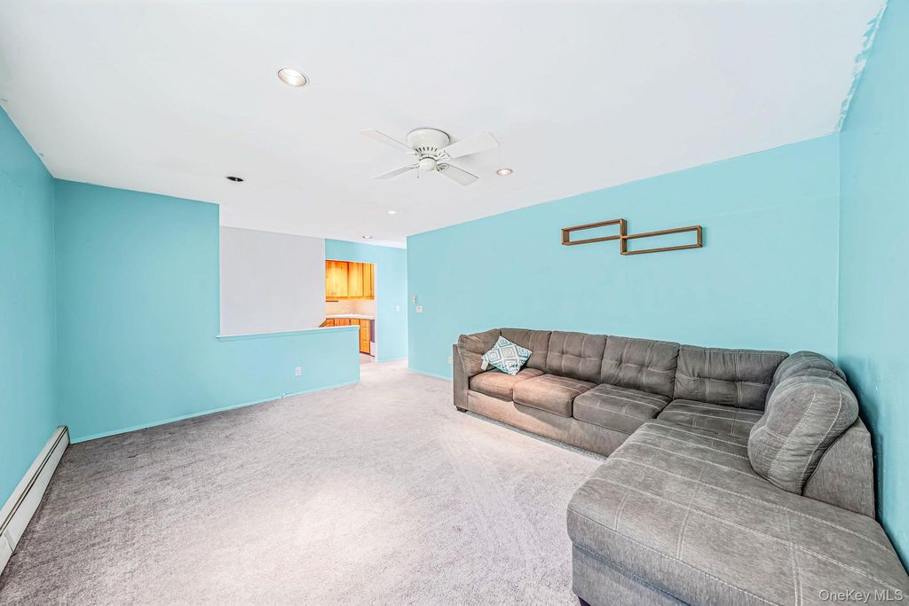 10 Smithtown Boulevard 3B, Smithtown, NY 11787 — photo 5