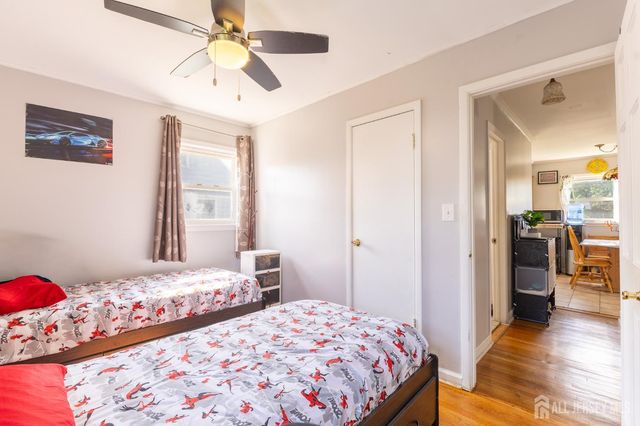 1064 Bordentown Avenue, Sayreville, NJ 08859