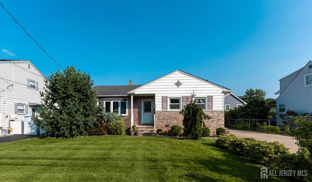 1064 Bordentown Avenue, Sayreville, NJ 08859