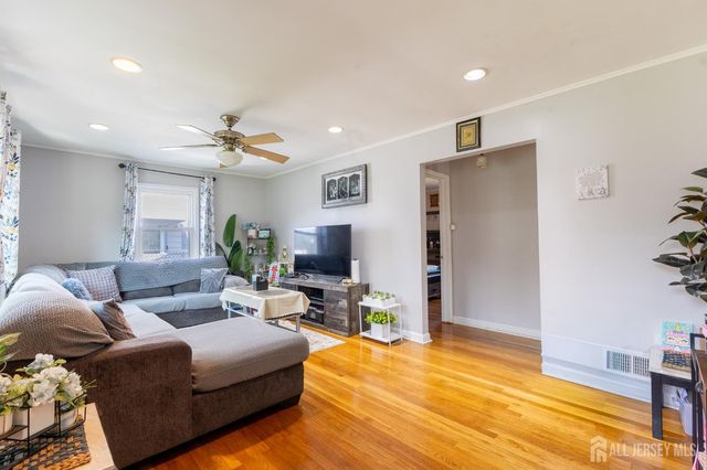 1064 Bordentown Avenue, Sayreville, NJ 08859