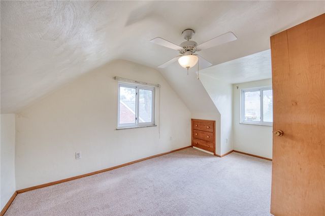 660 Valemont Dr, Verona, PA 15147