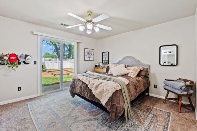 3574 Bearwood Place, Anderson, CA 96007