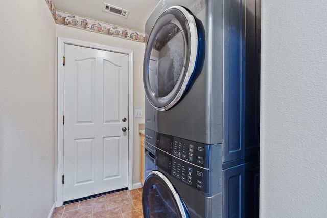 3574 Bearwood Place, Anderson, CA 96007