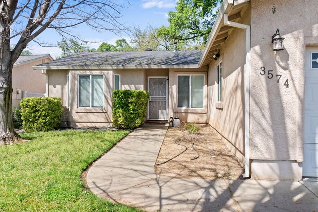 3574 Bearwood Place, Anderson, CA 96007