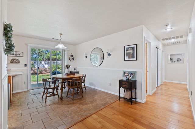 3574 Bearwood Place, Anderson, CA 96007