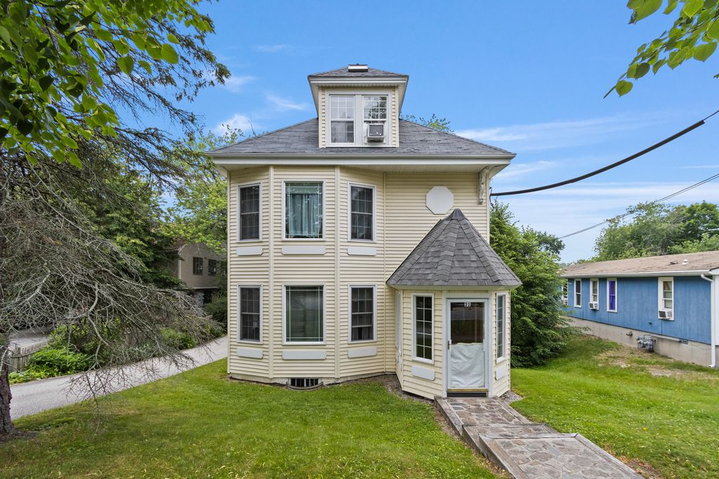 31 Bates Street, Portland, ME 04103 — exterior