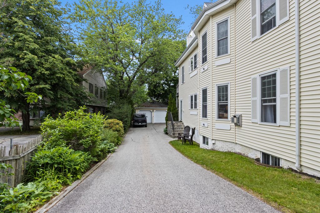 31 Bates Street, Portland, ME 04103 — photo 5