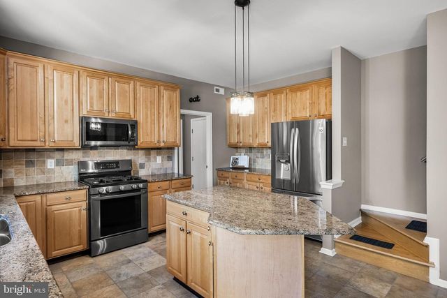 17 CHASE RD, Lumberton, NJ 08048