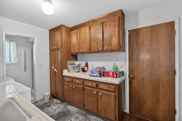 6370 Havenside Dr, Sacramento, CA 95831