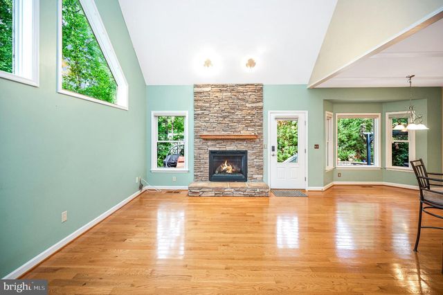 400 WILDERNESS DR, Locust Grove, VA 22508