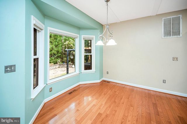 400 WILDERNESS DR, Locust Grove, VA 22508