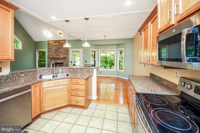 400 WILDERNESS DR, Locust Grove, VA 22508