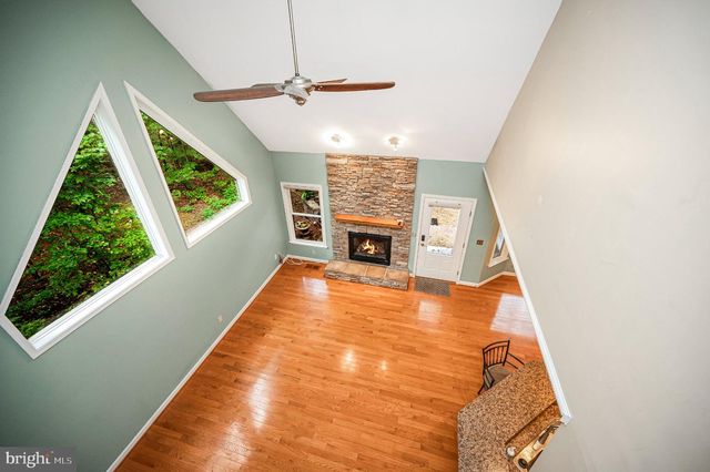 400 WILDERNESS DR, Locust Grove, VA 22508