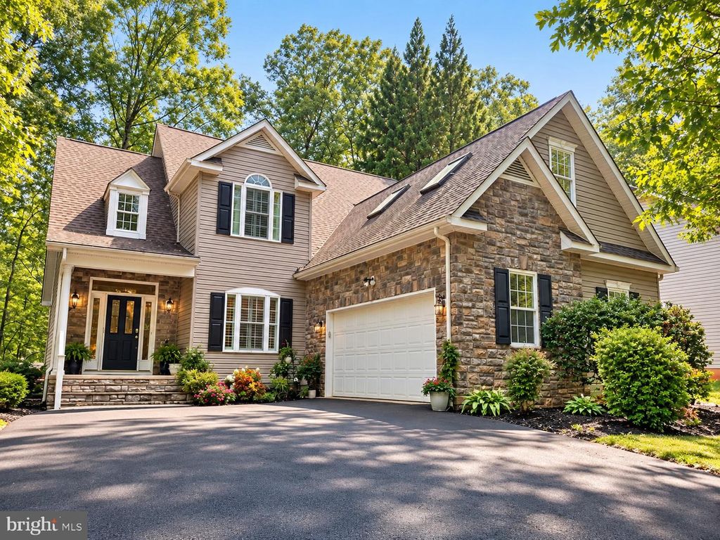 400 WILDERNESS DR, Locust Grove, VA 22508