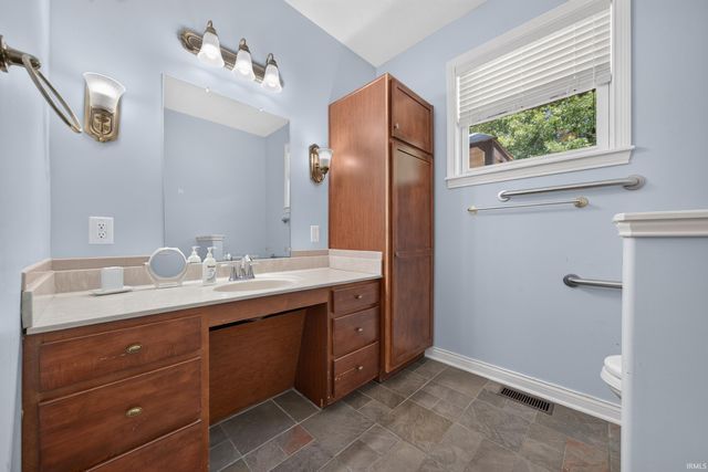 4561 Spinnaker Trace, Lafayette, IN 47909