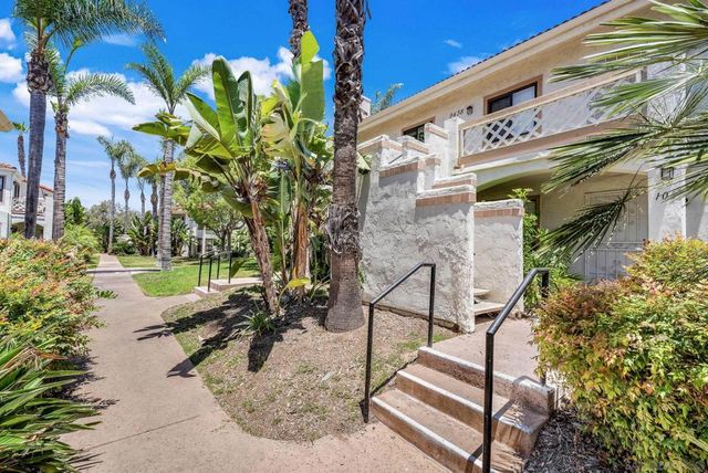 9438 Twin Trails Dr 202, San Diego, CA 92129