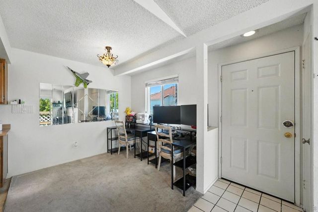 9438 Twin Trails Dr 202, San Diego, CA 92129