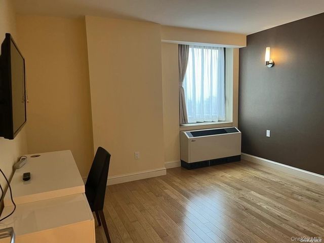 39-16 Prince Street 11A, Flushing, NY 11354