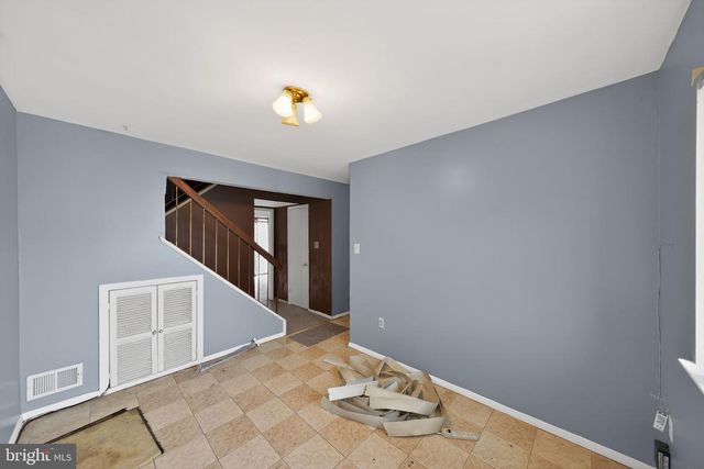 8606 BRAE BROOKE DR, Lanham, MD 20706