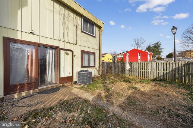 8606 BRAE BROOKE DR, Lanham, MD 20706