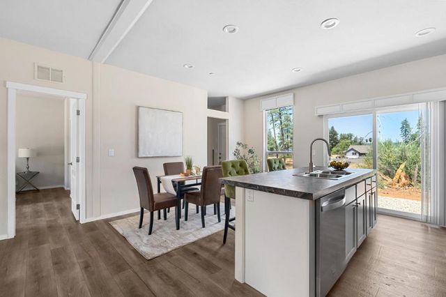 6282 Regis Road, Paradise, CA 95969