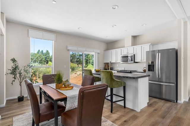 6282 Regis Road, Paradise, CA 95969