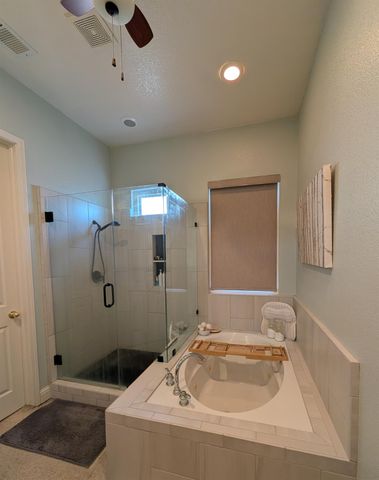 2336 Moody Avenue, Clovis, CA 93619