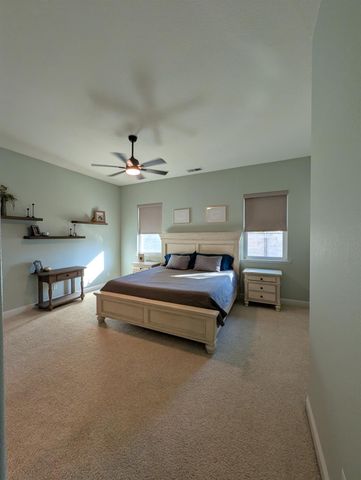 2336 Moody Avenue, Clovis, CA 93619