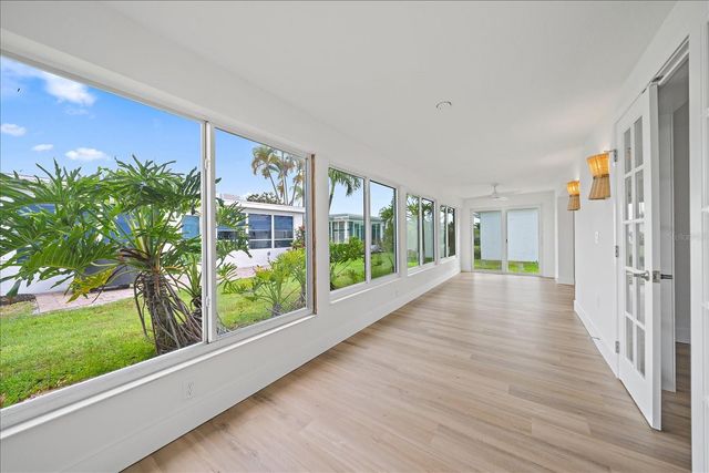 683 SPANISH DRIVE S 214, Longboat Key, FL 34228