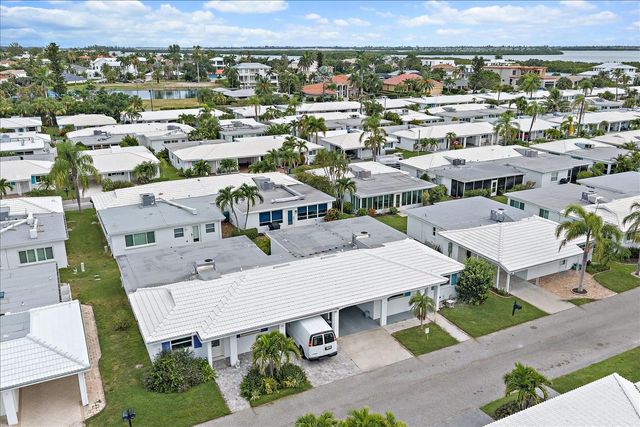 683 SPANISH DRIVE S 214, Longboat Key, FL 34228