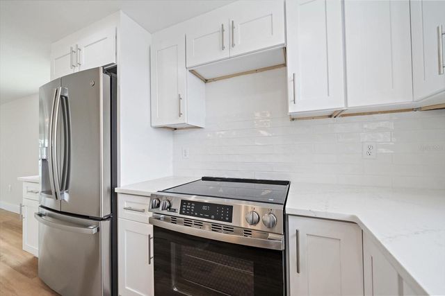 683 SPANISH DRIVE S 214, Longboat Key, FL 34228