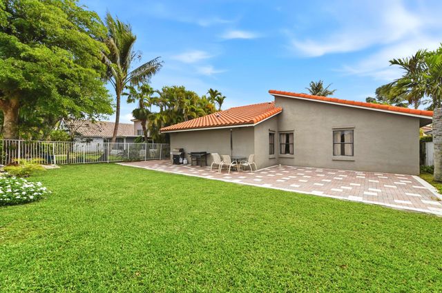 263 NW 48th Avenue, Deerfield Beach, FL 33442