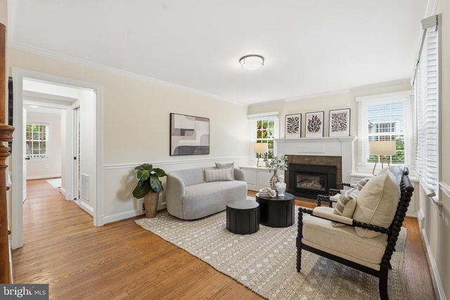 5250 26TH ST N, Arlington, VA 22207