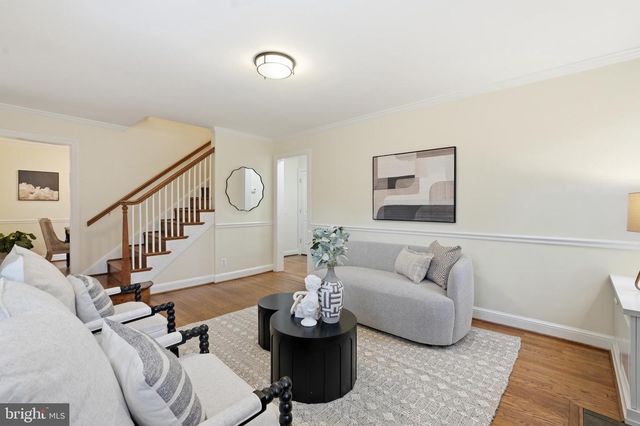 5250 26TH ST N, Arlington, VA 22207