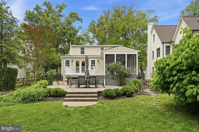 5250 26TH ST N, Arlington, VA 22207