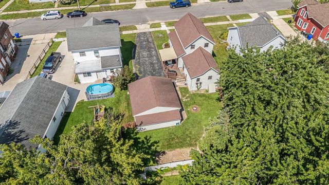 810 OVIATT STREET, Kaukauna, WI 54130
