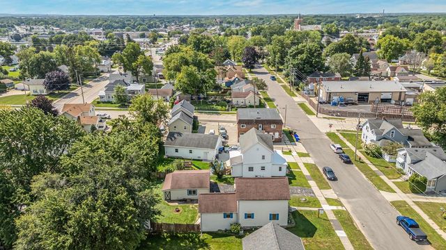 810 OVIATT STREET, Kaukauna, WI 54130