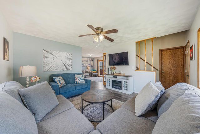 810 OVIATT STREET, Kaukauna, WI 54130