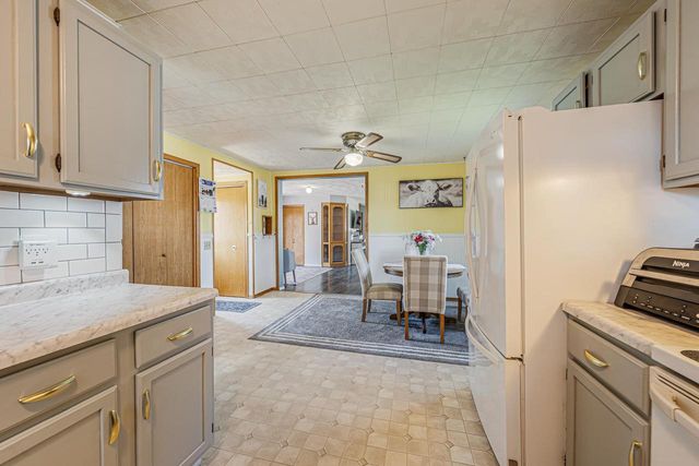 810 OVIATT STREET, Kaukauna, WI 54130