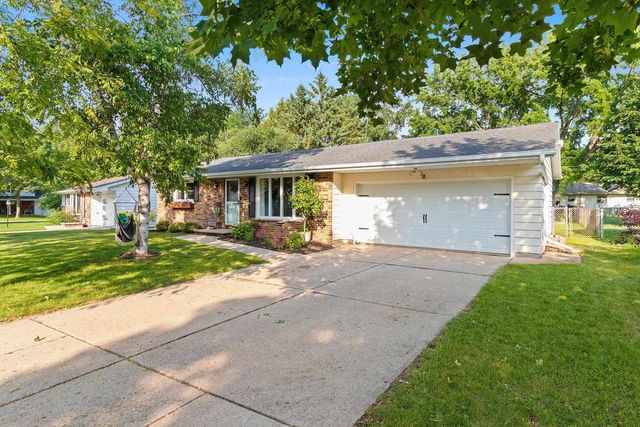 1013 CRAWFORD STREET, Green Bay, WI 54304
