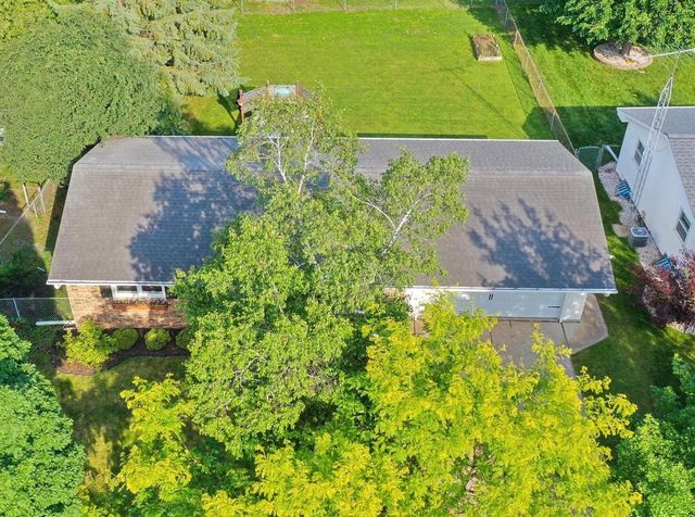 1013 CRAWFORD STREET, Green Bay, WI 54304