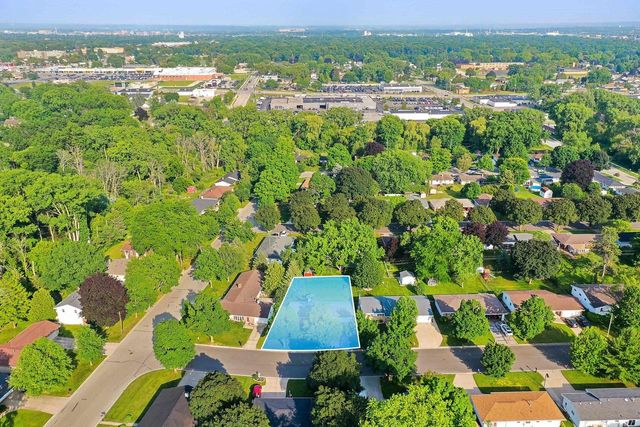1013 CRAWFORD STREET, Green Bay, WI 54304