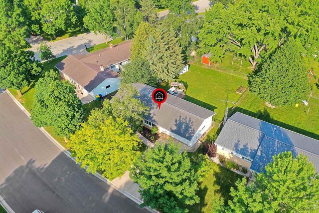 1013 CRAWFORD STREET, Green Bay, WI 54304