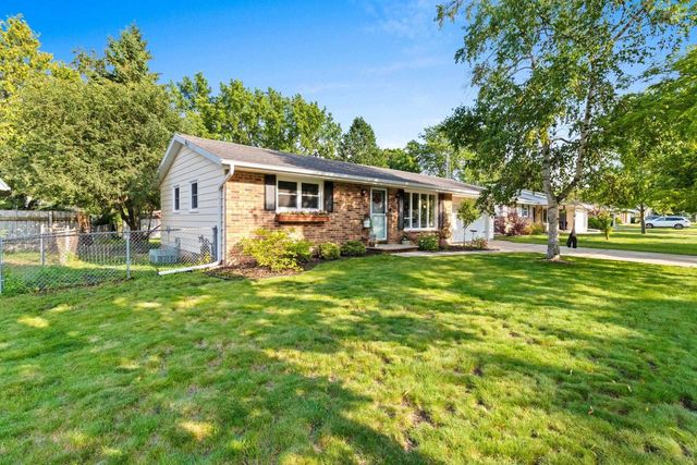 1013 CRAWFORD STREET, Green Bay, WI 54304