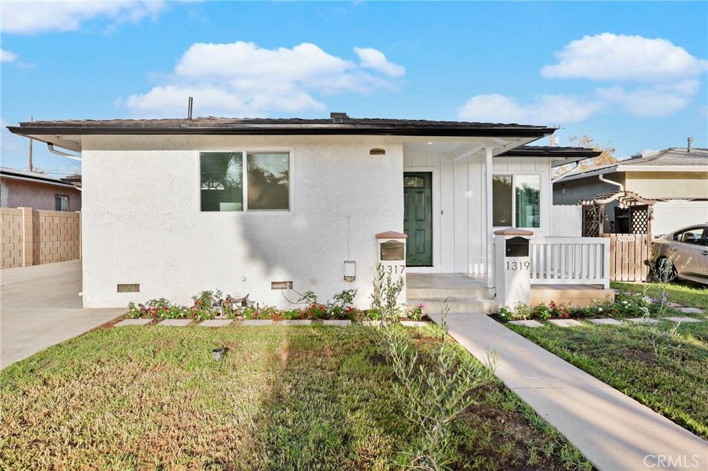 1317 S Baker, Santa Ana, CA 92707 — exterior